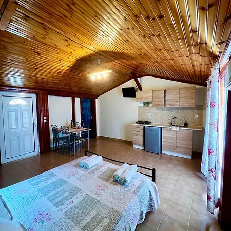 公寓式酒店 Ocean Front 77 4*