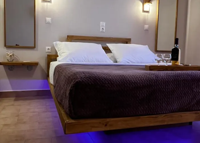 Ocean Front 77 Aparthotel