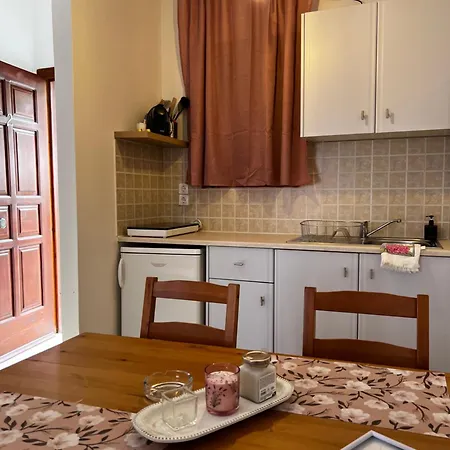 Ocean Front 77 Apartahotel Lourdata (Kefalonia)