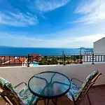 Ocean Front 77