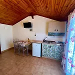 Ocean Front 77 Aparthotel Lourdata (Kefalonia)