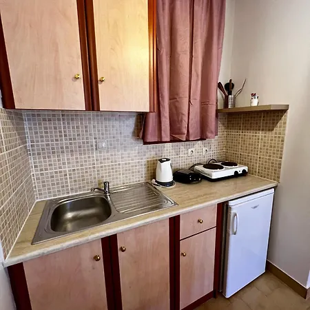 Ξενοδοχείο με διαμερίσματα Ocean Front 77 4*