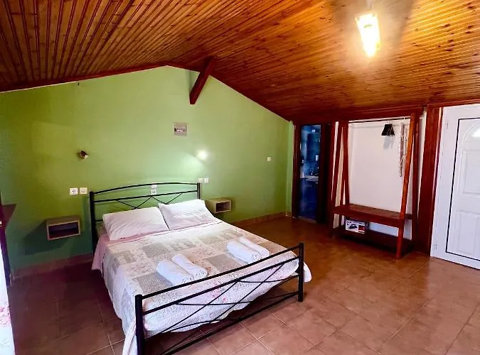 Ocean Front 77 لورداهاتا